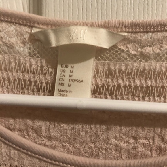 H&M lace top - Picture 2 of 4